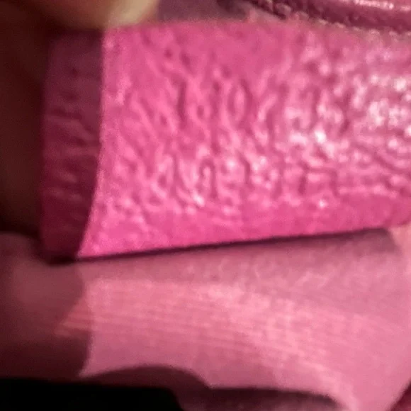 Gucci Bag - Picture 6 of 17